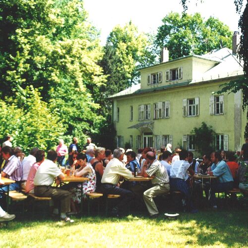 Mohr-Villa 2000: Aufbaujahre