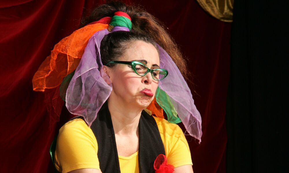 Veranstaltung: Kultur picknickt - „EnemeneSuprabene“-Theater ohne Worte
